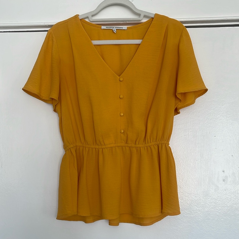 Burnt orange short sleeve blouse